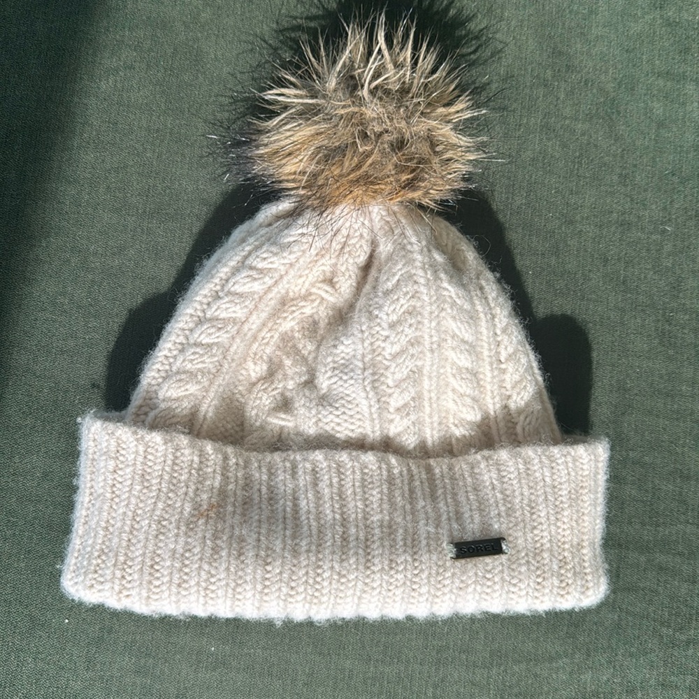 Sorel cream cable knit beanie faux fur pom